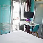 Heyha House